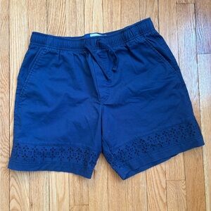 Navy blue cotton eyelet shorts size small NWOT